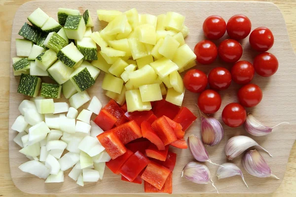 Tärnade grönsaker. Stockfoto