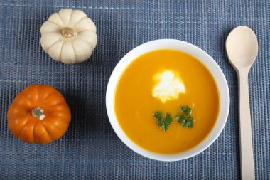 Balkabağı çorbası..