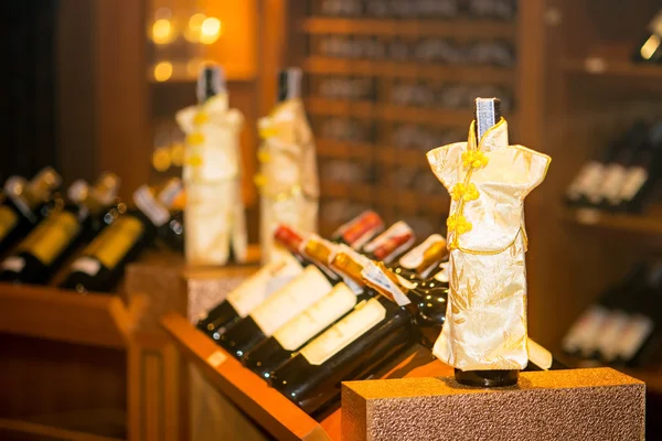 Wine cellar cabinet in luxury restaurant — Stock Photo, Image