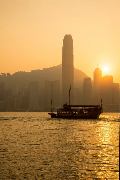 Hong Kong peisaj urban, Vedere de noapte la portul Victoria, Hong Kong — Fotografie, imagine de stoc