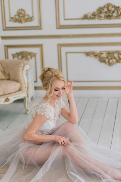 Morning Beautiful Young Bride Boudoir Dress Studio Interior — Stock Photo, Image