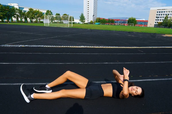 Corredor Atleta Corriendo Pista Atlética Entrenando Cardio Mujer Corriendo Para — Foto de Stock