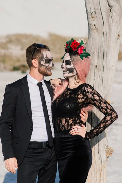 Onda Dagen Döda Odöda Par Poserar Halloween Make — Stockfoto
