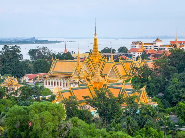 Královský palác v Phnompenhu — Stock fotografie