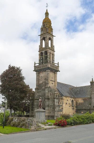 Église à Rumengol — Photo