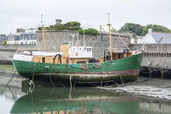 Човен в Concarneau — стокове фото