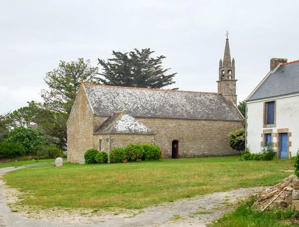 Kerk in Plouharnel — Stockfoto
