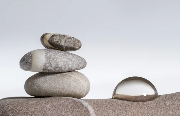 Stacked stone pebble arrangement — Stock Photo, Image