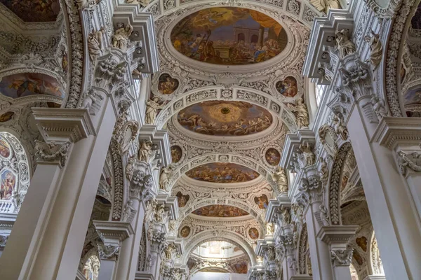 Scenérie Uvnitř Katedrály Štěpána Pasově Německo — Stock fotografie