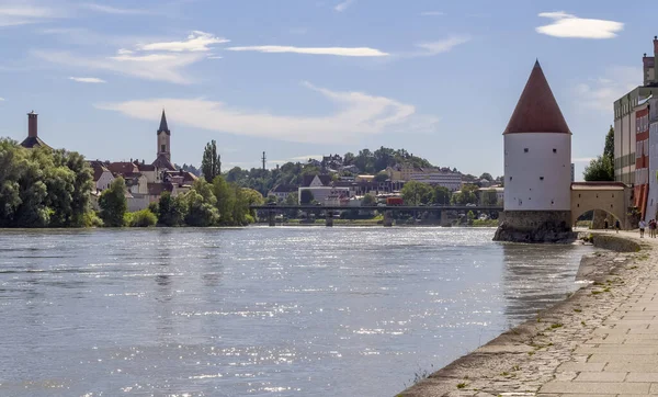 Passau Vízparti Benyomásai Németországi Alsó Bajorország Egyik Városa Nyáron — Stock Fotó