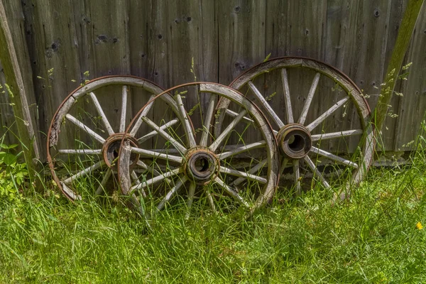 Historiska Cartwheels Vid Trälada Sett Södra Tyskland — Stockfoto