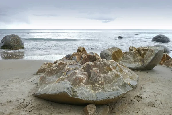 Las Rocas Moeraki Koekohe Beach Nueva Zelanda — Foto de Stock