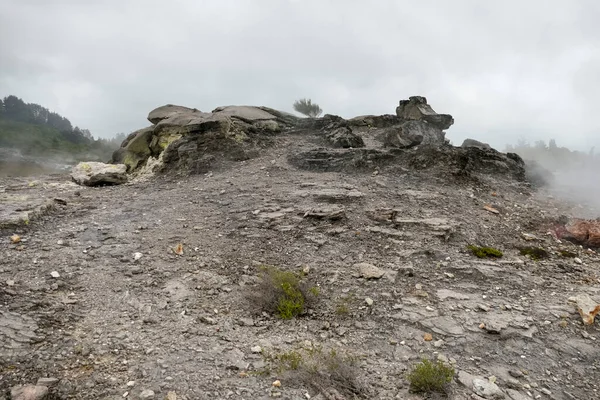 Нові Краєвиди Навколо Геотермальної Долини Пуйї — стокове фото