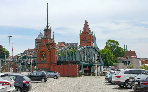 Burgtor Çevresindeki Manzara Kuzey Almanya Luebeck Bir Şehir Kapısı — Stok fotoğraf