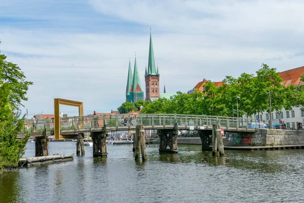 Wasserlandschaft Rund Die Obertravenbrücke Lübeck Einer Stadt Norddeutschland — Stockfoto