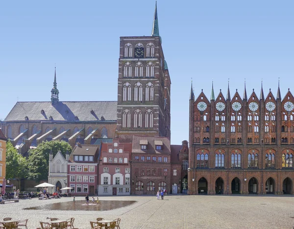 Piazza Alter Markt Con Municipio Stralsund Una Città Anseatica Nel — Foto Stock