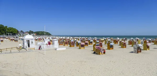 Paesaggio Soleggiato Intorno Alla Spiaggia Travemuende Nel Nord Della Germania — Foto Stock
