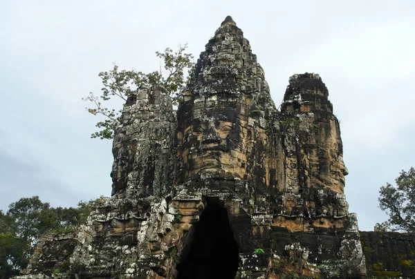 Ta Prohm sejtelmes épületegyüttese — Stock Fotó