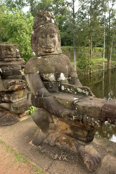 Skulptur på ta prohm — Stockfoto