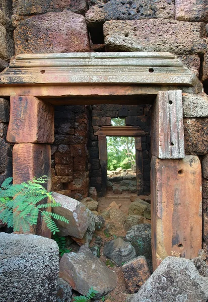 Em torno de Phnom Sampeou — Fotografia de Stock