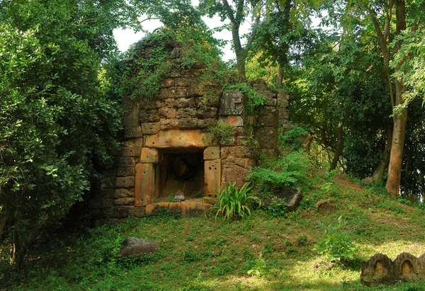 Phnom sampeou — Stok fotoğraf