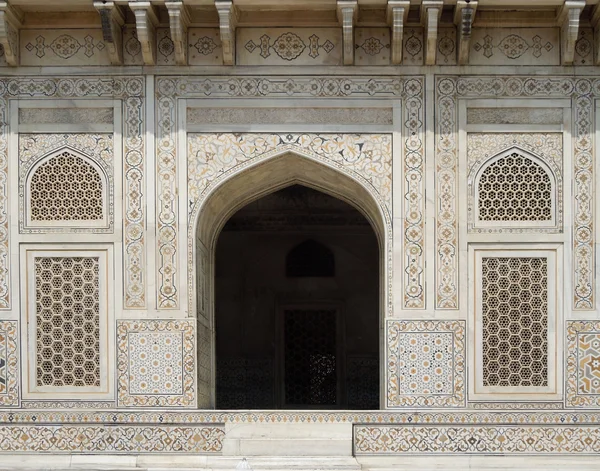 Túmulo de Itmad-Ud-Daulahs em Agra — Fotografia de Stock