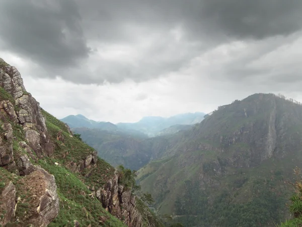 Dağ manzarası Sri Lanka — Stok fotoğraf