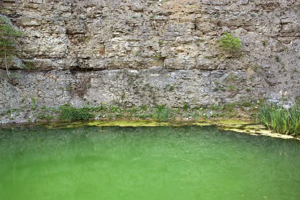 Lake at a gravel quarry — Stock Photo, Image