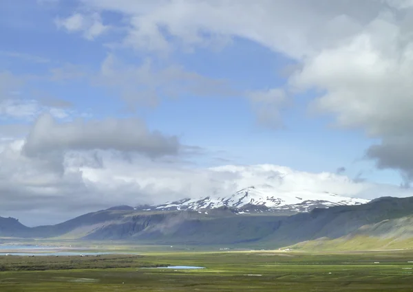 Paisaje de montaña en Islandia —  Fotos de Stock