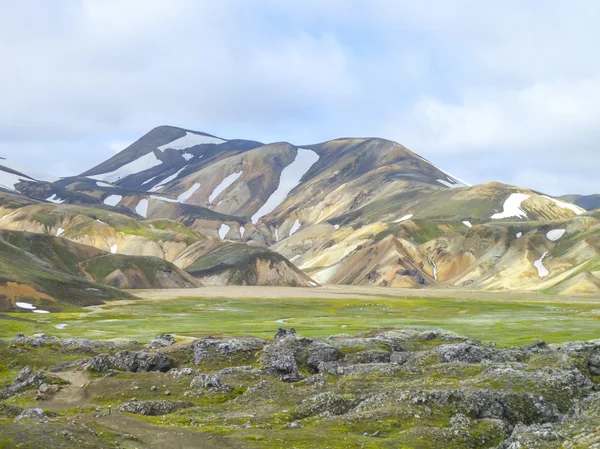 Berglandschaft in Island — Stockfoto
