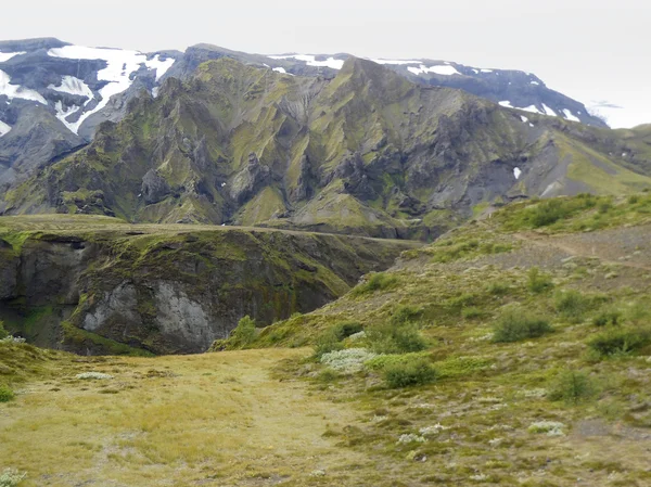 Paisaje de montaña en Islandia —  Fotos de Stock