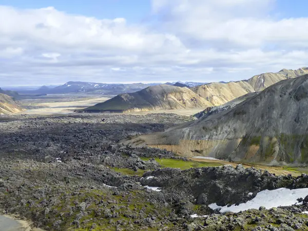 Paisaje de montaña en Islandia —  Fotos de Stock