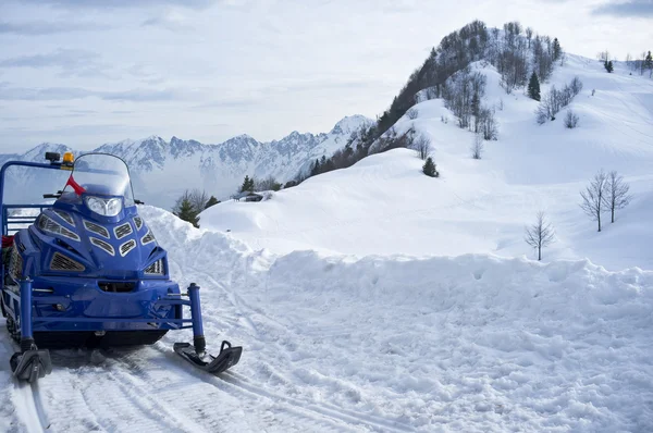 Snowmobile on snow — Stock Photo, Image