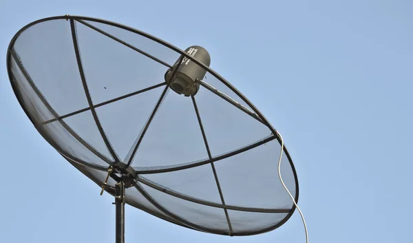 Schotelantenne — Stockfoto