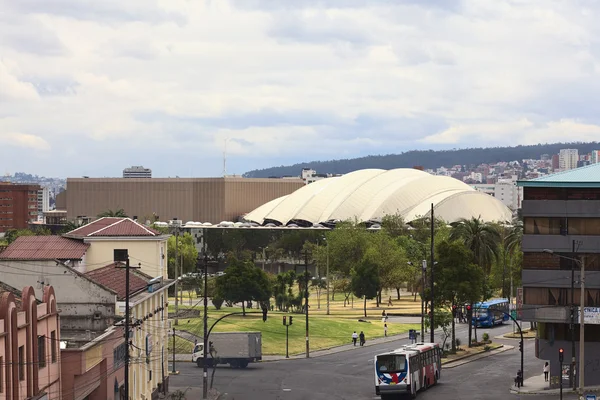 Gran Colombia Avenue in Quito, Ecuador — Stock Photo, Image