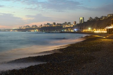 miraflores, lima, Peru kıyılarında
