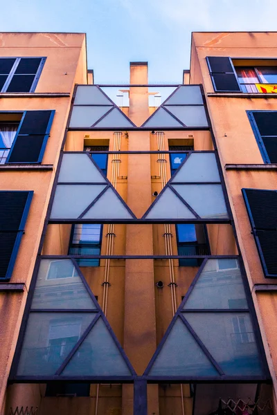 Building facade in Barcelona — Stock Photo, Image