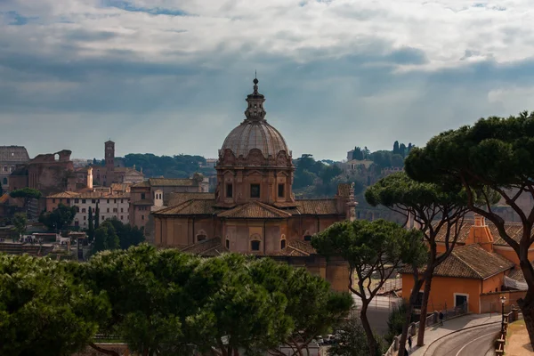 Cathedral near monument of Vittorio Emanuele — Stock Photo, Image