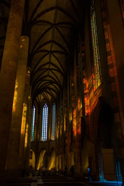 Antigua iglesia en Toulouse Imágenes de stock libres de derechos