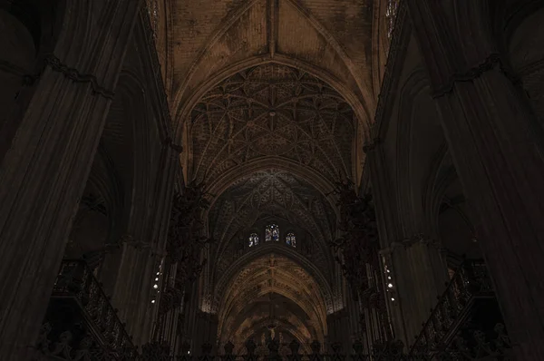 Techo interior de la Catedral de Sevilla Andalucía —  Fotos de Stock