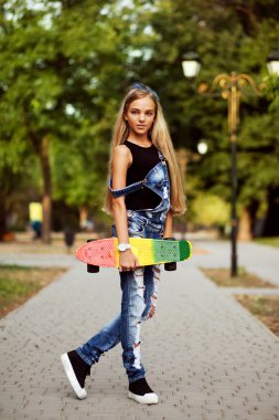 Penny yönetim kurulu ile güzel kız