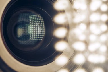 Cam yansımalı güzel soyut kamera lensleri. Tasarım için arkaplan deseni.