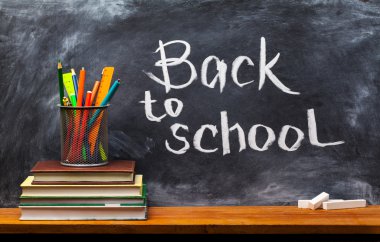 Okula geri dön. Eğitim arka plan kavramı .