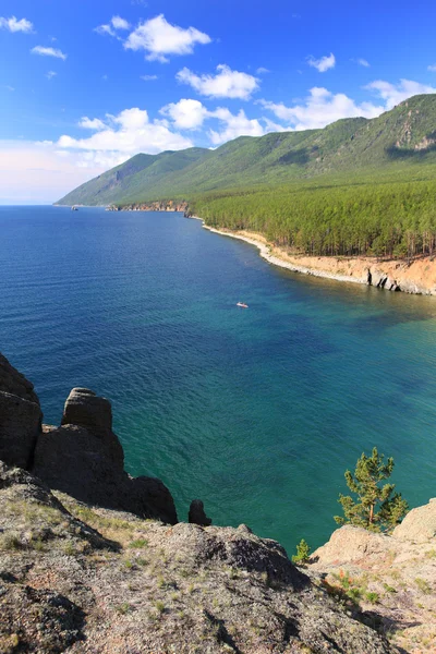 Lac Baïkal. Journée d'été — Photo