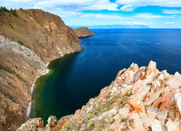 Het Baikalmeer. zomerdag — Stockfoto
