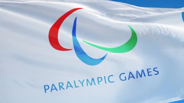 里约2016年残奥会会旗在慢动作无缝循环与阿尔法 — 图库视频影像