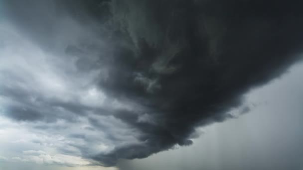 Pintoresco Timelapse Cielo Oscuro Peligroso Con Próxima Tormenta Nubes Negras — Vídeo de stock