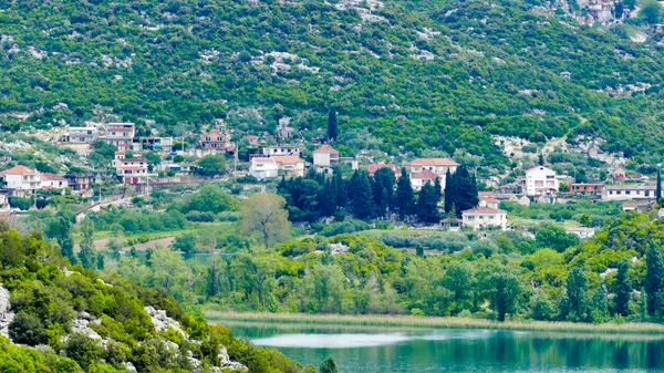 Озеро Bacinska - Хорватія навесні 2016 — стокове фото