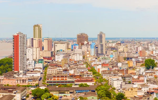 Vista aérea en la ciudad de Guayaquil, Ecuador —  Fotos de Stock