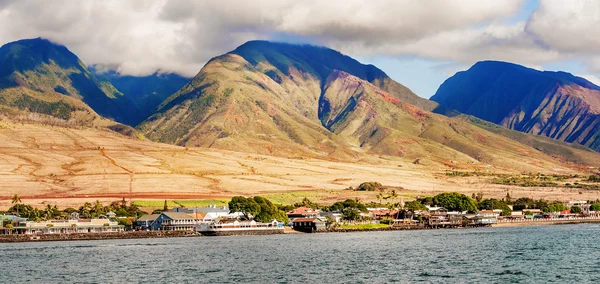 Utsikt över kusten i Maui Island på Hawaii. — Stockfoto